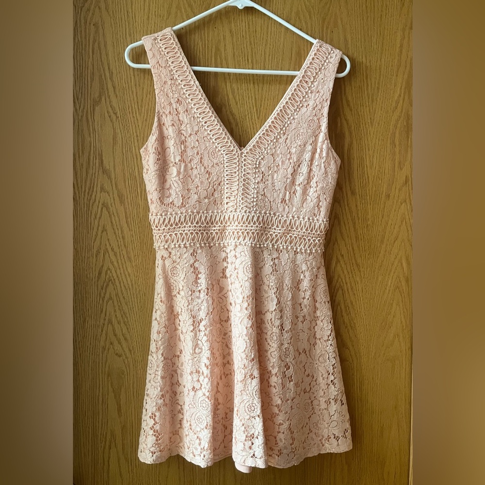 Francesca’s Peach Lace Dress